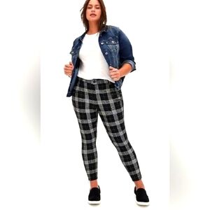 TORRID BLACK & WHITE PLAID PONTE MULTI ZIP SKINNY ANKLE PANT Size 18